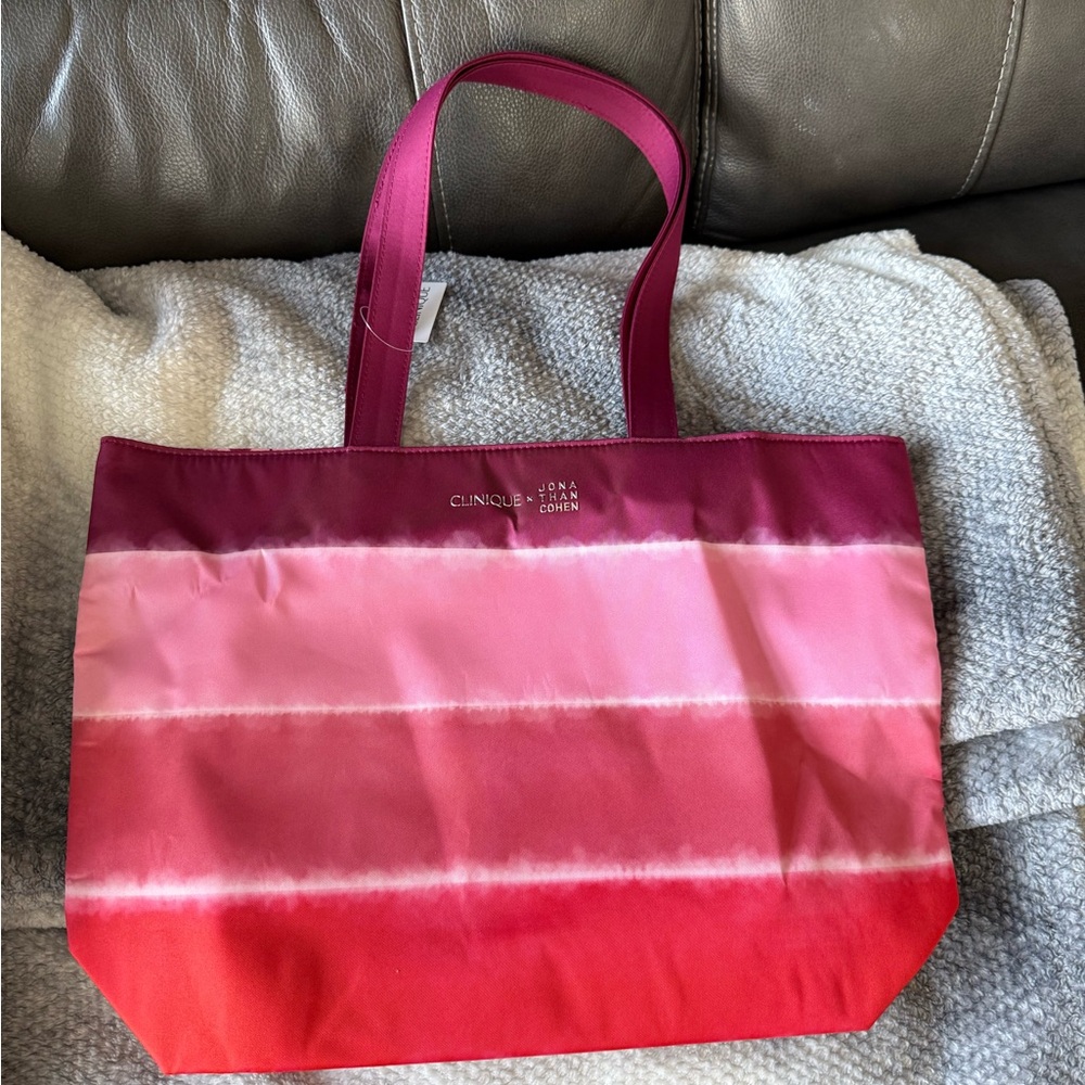 Clinique Reversible Women's Pink and Red Tote Bag NWT